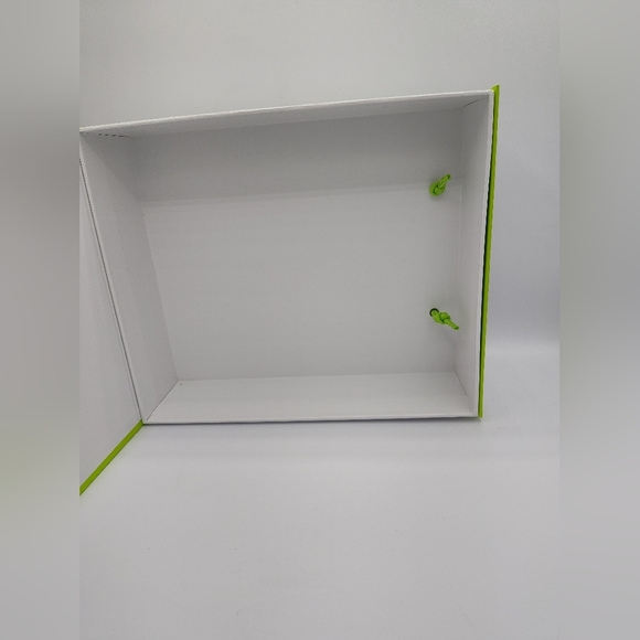 AUTHENTIC CHANEL Neon Luxe Gift Box – Limited Edition Box Only! - Picture 8 of 9